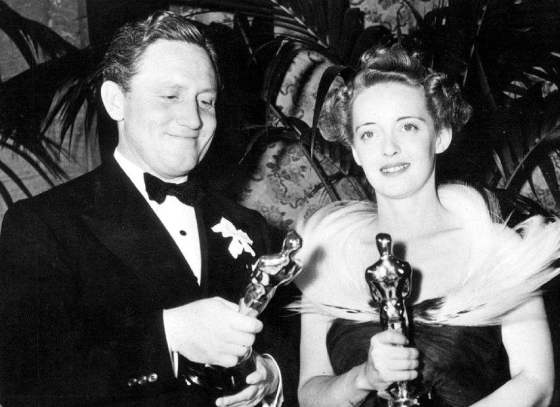 Tracy with his Boys Town Oscar alongside Bette Davis, Best Actress for Jezebel