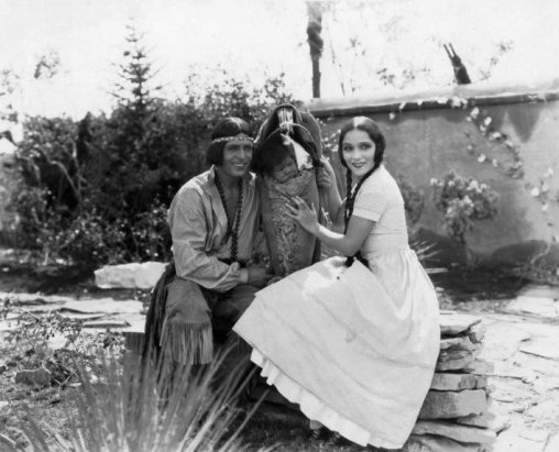 Baxter and Del Rio with baby in Ramona