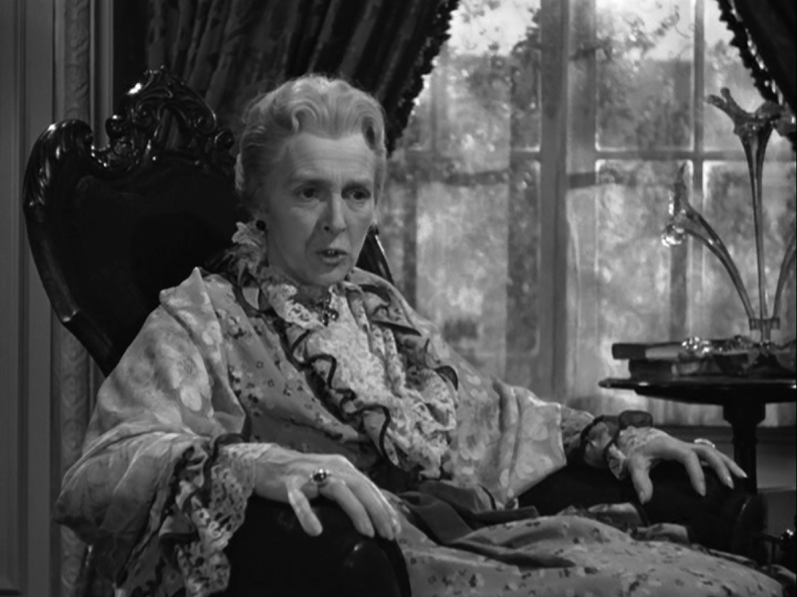 I soooo enjoy when this witch dies!